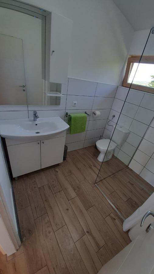 Villa Tiny House Grabovac à Rakovica Extérieur photo